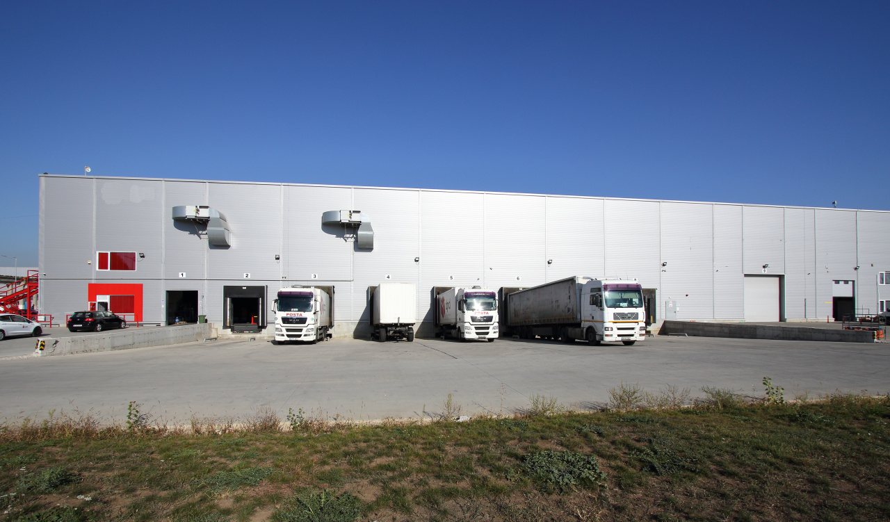 Site A - D4 - NGB Distribution Center